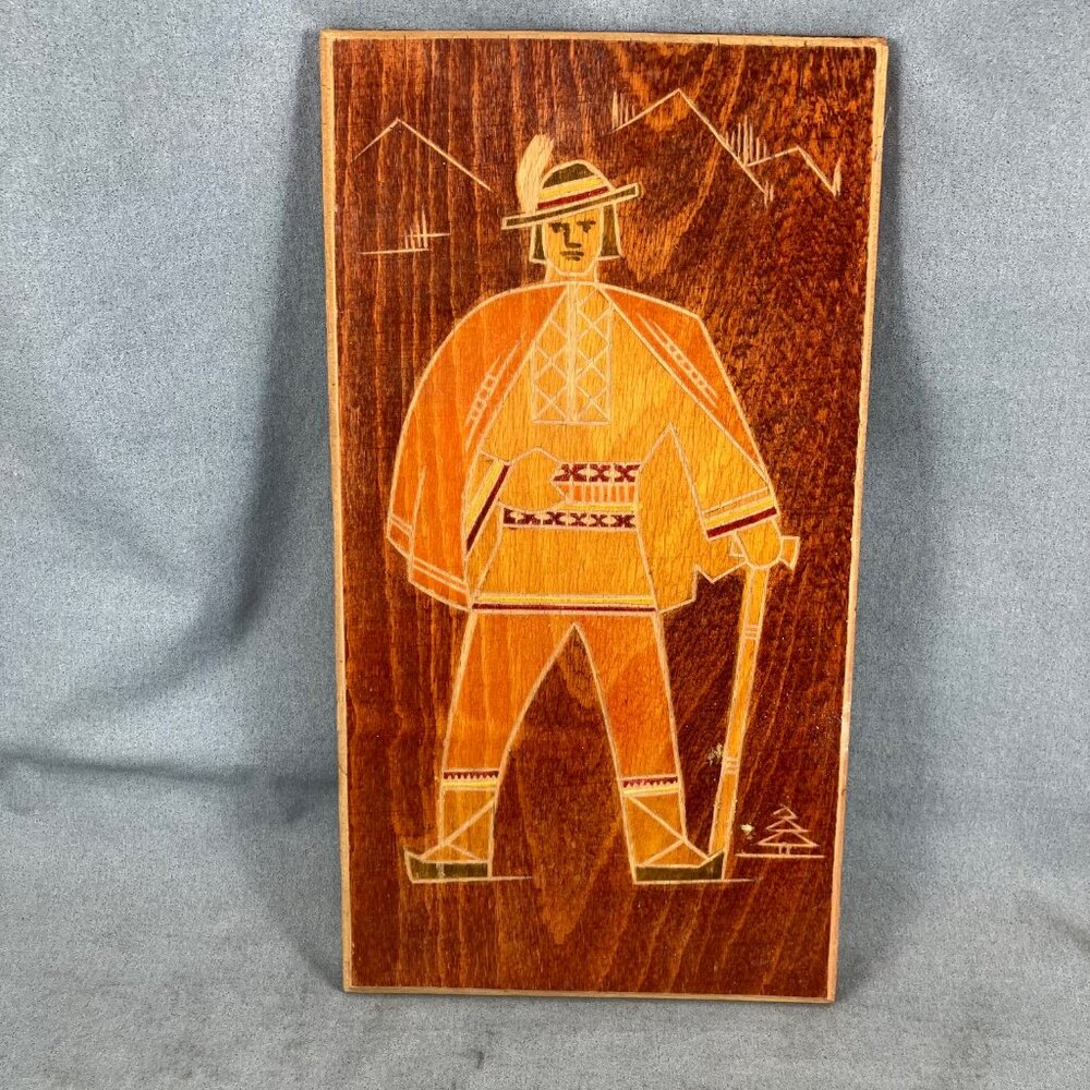 Wood wall plaque handcrafted etched Peru Man Traditional Costume 11" x 6"